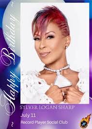 Jayne Singer's Instagram, Twitter & Facebook