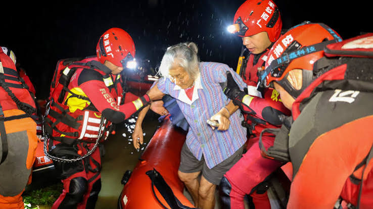 Flooding from days of heavy rain in southern China has killed 39 people |  WJTV