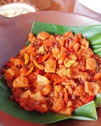 10 butir telur rebus, kupas; Resep Gudeg Nangka Muda Asli Jogja Komplit Dengan Sambal Krecek Dan Opor
