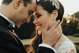 Elizabeth and Jon's Gold and Greenery Super Glam Wedding by Shelly Pate  Photography