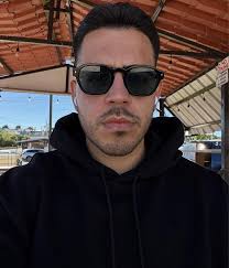 David Mofongo Caban (@david.mofongo.caban) • Facebook, Connect with friends