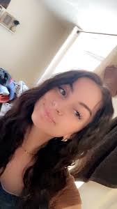 Hi there!! I'm offering to clean homes or run errands so that I'm able to  have a little more income. I have over three years of experience and have  loved cleaning!! My