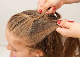 Französischen zopf flechten.anleitung für anf. Franzosischer Zopf Anleitung Zum Flechten Geolino