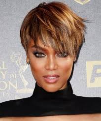 25 Big Short Hair Ombre Options Medium Hair Styles Tyra Banks Short Hair Big Short Hair Short Hair Styles
