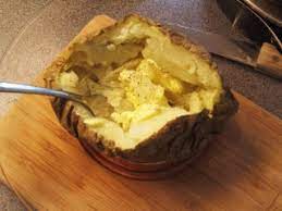 Pour some olive oil into your hands and rub over the potatoes, then scatter over split the baked potatoes in half and scoop out most of the fluffy flesh with a fork into a bowl. Microwave Potato 8 Steps With Pictures Instructables