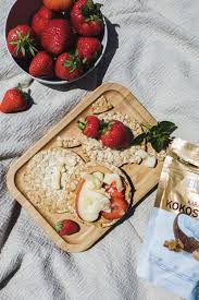 Sana gitme demiyorum ama oralarda bir başına ne yapacaksın. Sommerzeit Ist Picknickzeit Das Muss Alles Rein In Den Korb Flowers In The Salad