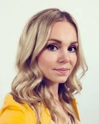 Working at INSTART group