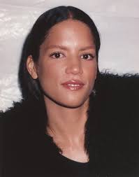 Amazon.com: Veronica Webb Portrait in Black Furry Coat Photo Print (8 x  10): Posters & Prints