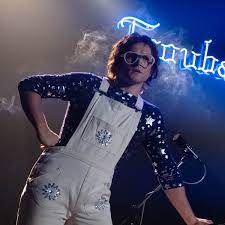 Jun 06, 2021 · elton john — getty images. Rocketman Halloween Costumes Elton John More Looks