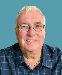 Larry Chestnut's Instagram, Twitter & Facebook