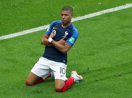 Mbappé began his senior career with ligue 1 club monaco, making his professional debut in 2015, aged 16.with them, he won a ligue 1 title, ligue 1 young player of the year, and the golden boy award. Feud Between Kylian Mbappe And Olivier Giroud Escalates At Euro 2020 Business Standard News