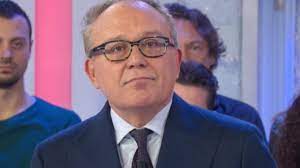 Näytä lisää sivusta antonio varriale facebookissa. Varriale Di Nuovo Sotto Accusa Per Il Tweet Dopo Napoli Juve Lostadium It