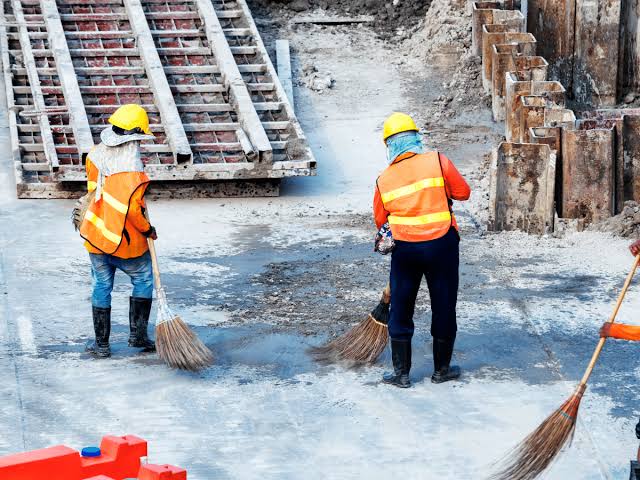 Construction pit cleaning