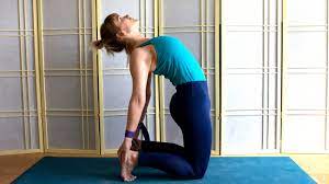 In the closed kinetic chain test (involving muscles working across multiple joints), the subjects performed a 3 repetition maximum (3 rm) barbell squat. Deepen Your Backbending 3 Ways To Use A Strap In Ustrasana Yogauonline