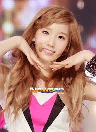 Pin By Brain Vomit On General Internet Girls Generation Girls Generation Taeyeon Taeyeon