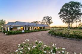 If you plan to buy a home or sell your current home, you may be better off working with a real estate agent. Boutique Hunter Valley Accommodation Winner Best Accommodation Hunter Valley Vinden Wines