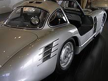 That made the 300 sl the fastest production car of its day. Mercedes Benz 300 Sl Wikipedia