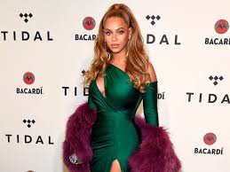 Beyoncé Makes Her First Red Carpet Appearance Since Giving Birth | Vanity  Fair