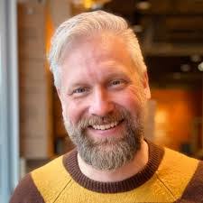 Eric Hood's Instagram, Twitter & Facebook