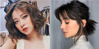 Berikut ini beberapa inspirasi gaya rambut pendek untuk perempuan wajah bulat dan chubby. 20 Cara Menata Rambut Pendek Untuk Pesta Dan Sekolah Cantik Tanpa Ribet Diadona Id