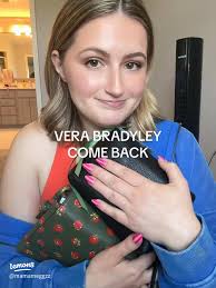 Unwrap Amazing Holiday Deals at Vera Bradley