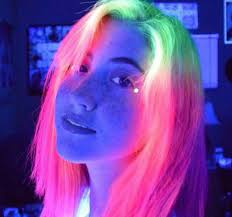The man behind the trend is colorist guy tang. Yaay Or Naay Glow In The Dark Hair Trend Is Latest In The Industry