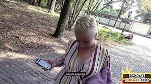 公開素人熟女、セックスデートでキャスティング後に野外ファック オンラインで視聴する