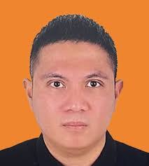 Roland Benedict's Instagram, Twitter & Facebook