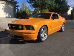Check out this grabber orange clearcoat metallic 2007 ford mustang gt deluxe with 655 miles. Ford Mustang Gt 2008 I Have A Grabber Orange Mustang That I One Owner Cars For Sale
