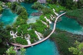 Nacionalni park mljet nalazi se na sjeverozapadnoj strani istoimenog otoka. National Park Mljet Plitvice Lakes National Park Plitvice National Park National Parks