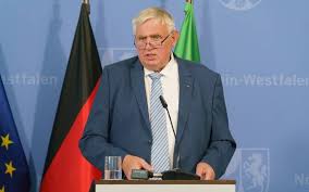 We would like to show you a description here but the site won't allow us. Neue Corona Lockerungen In Nrw Maskenpflicht Verlangert Radio Rst