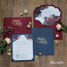 This Is Incredible Great Works By Bluebelle Invitations Https Www Bridestory Com Bluebelle Invitations Wedding Invitations Maroon Wedding Navy Gold Wedding
