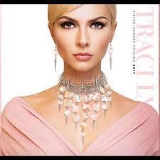 Traci Broussard's Instagram, Twitter & Facebook