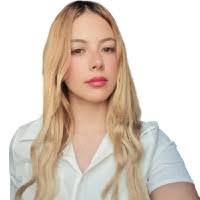 Brenda Zea's Instagram, Twitter & Facebook