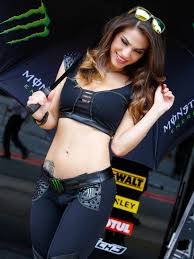 Motogp Com Fotos Das Paddock Girls Paddock Girls Pit Girls Female Posing