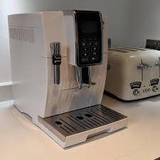 The rotational speed of the turbine ranged from approximately 20,000 rpm to 150,000 rpm and peak boost is understood to be around 11 to 12 psi. De Longhi Dinamica Review