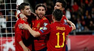 Live streaming spanyol vs polandia. Hasil Spanyol Vs Malta 7 Pemain Berbeda Cetak Gol Dalam Kemenangan La Furia Roja