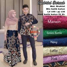 Model baju kebaya couple kondangan terbaru merupakan contoh yg paling poly pada cari oleh para anak muda. Model Baju Batik Couple Kekinian Gaya Hunting