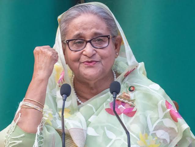 Sheikh Hasina Bangladesh Return; Awami League Leaders Surrender | India Bangladesh