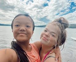 Emma Johnston's Instagram, Twitter & Facebook