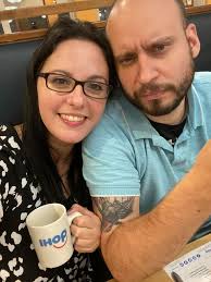 Whats the best family restaurant to bring the whole gang at night?