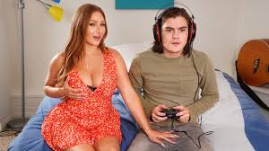 Chanti Snow Uncensored - Provocative Bedroom Pose