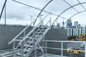 The monkey on the ladder scrambles off and all 10 hungry monkeys sit for a time on the floor. Commercial Aluminium Roof Ladder Monkeytoe New Zealand