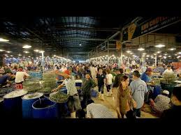 Chợ đồng xuân là chợ đầu mối bán buôn, bán sỉ các mặt hàng và được phân chia theo khu vực rõ ràng xem thêm: Láº§n Ä'áº§u Mua Háº£i Sáº£n á»Ÿ Chá»£ Ä'áº§u Má»'i Binh Ä'iá»n Báº¡t Ngan Ko Biáº¿t Ä'au Ma Mo Youtube