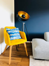 Blauewand Wohnzimmer Kamelkissen Gelbes Wohnzimmer Kissen Gelb Blaue Wand