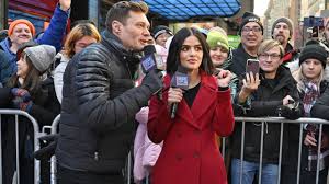 Dick Clark S New Year S Rockin Eve Starts 2020