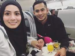 Jom saksikan gelagat fizo omar membeli belah di butik fareeda. Fizo Omar Cerita Perubahan Pelik Mawar Iluminasi
