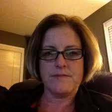 Dawn Ruff's Instagram, Twitter & Facebook