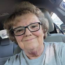 Who does pup hair cuts for Aussies?