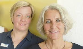 Gesprächskreis mit Hospizmitarbeiterinnen